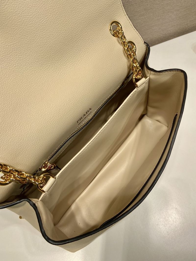 Pra*a top handle bags